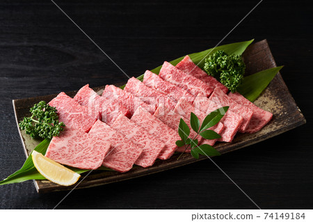 Domestic Wagyu beef ribs for grilled meat, lean and marbling 74149184