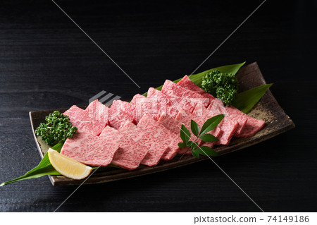 國產和牛牛肋骨，用於瘦肉和大理石花紋的烤肉 74149186