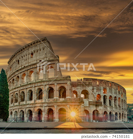 Colosseum at sunrise in Rome 74150181