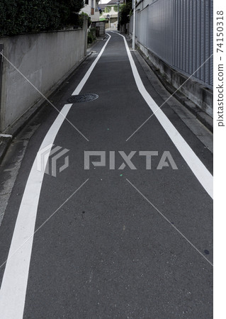 狹窄而漫長的道路 74150318