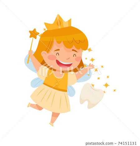 Cute Little Tooth Fairy with First Baby Tooth...-插圖素材 [74151131] - PIXTA圖庫