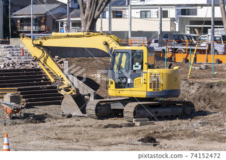 Construction site excavator Construction site excavator 74152472