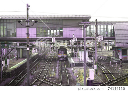 美濃加茂市美濃大田站和火車 74154130