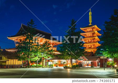 night view of sensoji, an ancient Buddhist temple 74160171