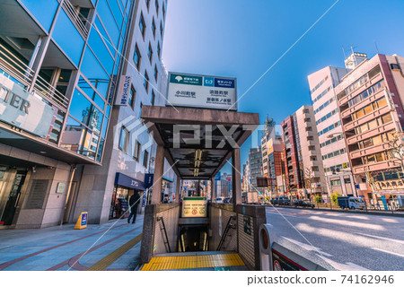 日本都營地下鐵小川町站和東京地下鐵淡路町站新御茶水站的東京城市景觀（入口） 74162946