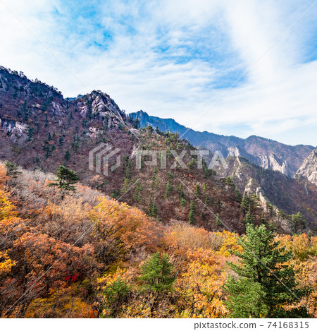 colorful rocks in Seoraksan National Park 74168315