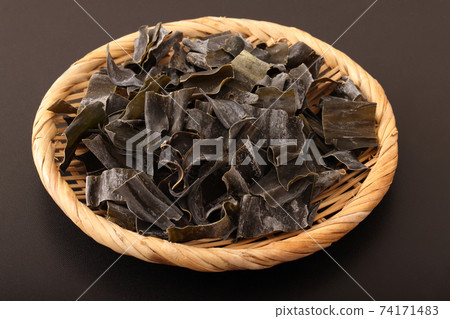 Sanriku kelp 74171483