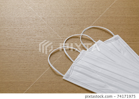 Mask white Mask white 74171975