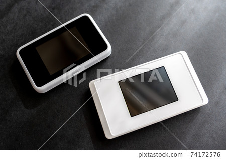 Telework Internet and smartphone circumstances 74172576