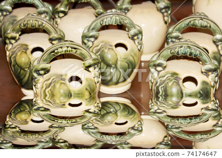 Ceramic products Ceramic products 74174647