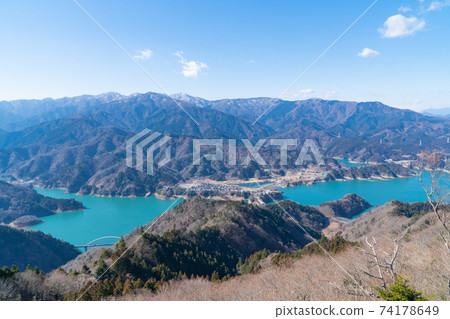 Lake Miyagase and Mt. Tanzawa seen from the Takatoriyama Observatory 74178649