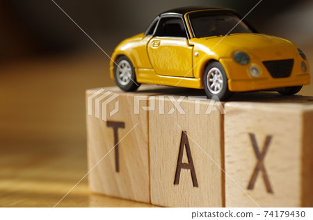Image material of car and tax 74179430