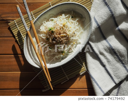 亞洲食品炒米粉 亞洲食品炒米粉 74179492