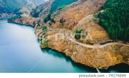 奧多摩湖無人機鳥瞰圖 74179899