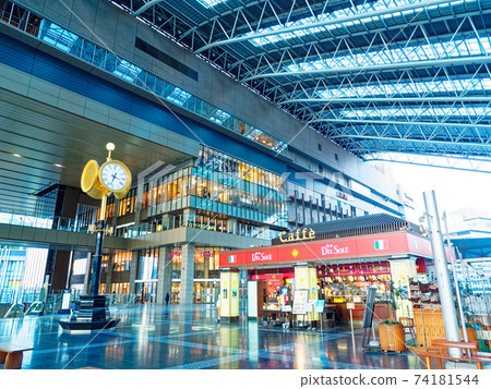 JR大阪站時空廣場和大屋頂 JR大阪站時空廣場和大屋頂 74181544