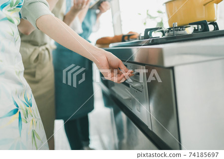 cooking class  74185697