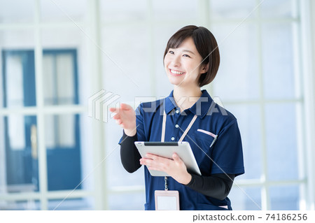 長期護理圖片護理人員長期護理人員女性長期護理人員 長期護理圖片護理人員長期護理人員女性長期護理人員 74186256