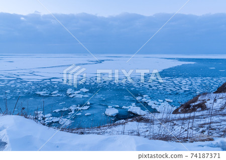 Drift ice from Cape Notori 74187371
