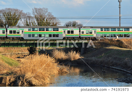 Railway JR East: Tohoku Main Line (Utsunomiya Line) Series 231 Railway JR East: Tohoku Main Line (Utsunomiya Line) Series 231 74191973