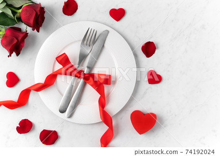 情人節 餐廳 盤子 頂視圖 紅色 玫瑰 Valentine's Day Plate バレンタイン 74192024