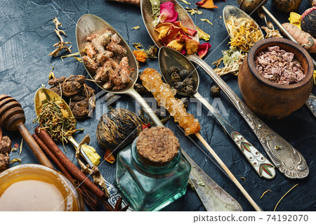 Herbal tea ingredients 74192070