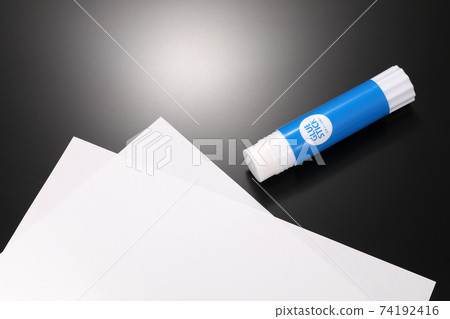 Stick glue Stick glue 74192416