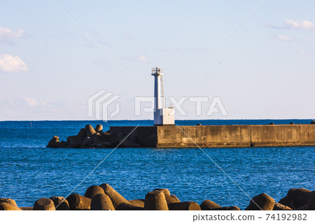 茨城縣日立市川ji港的燈塔 茨城縣日立市川ji港的燈塔 74192982