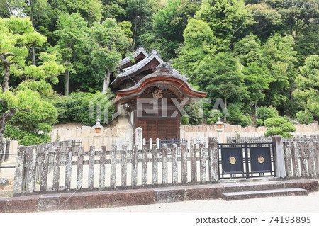 Prince Shotoku Tomb, Enpukuji Temple 74193895