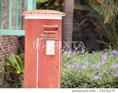 old red post box old red post box 74210275