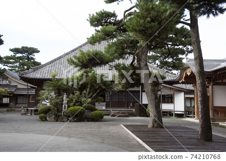Shoinji Main Hall in Hara, Numazu City Shoinji Main Hall in Hara, Numazu City 74210768