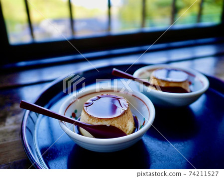 Japanese style handmade pudding 74211527