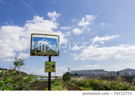 JR Japan's southernmost station, Nishi-Oyama Station, Kagoshima Prefecture 74212753