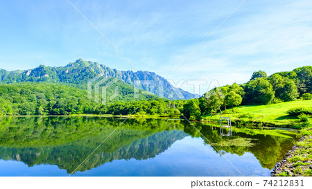 Kagamiike and Mt. Togakushi (summer) 74212831