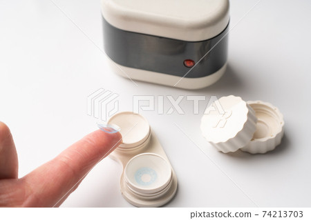 Contact lens preparation Contact lens preparation 74213703