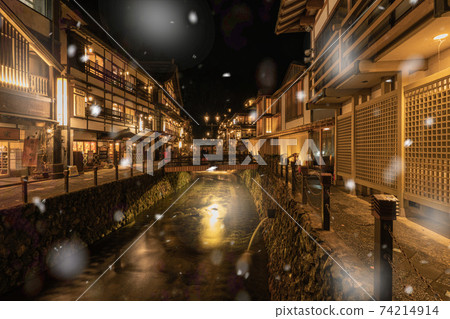 山形縣花ana的銀山溫泉 74214914