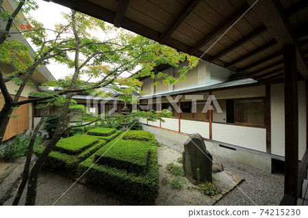 Kofu Tokoji Garden 74215230