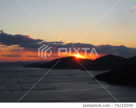 Evening view of Harima Nada seen from Cape Manyo: Sunset from Cape Manyo Evening view of Harima Nada seen from Cape Manyo: Sunset from Cape Manyo 74218399