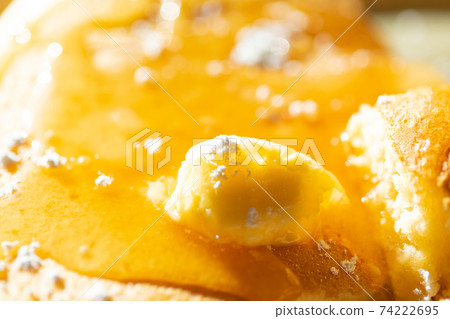 Pancakes served on a plate 74222695