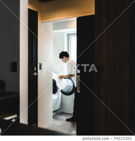 Male Portraits Male Portraits 74223101