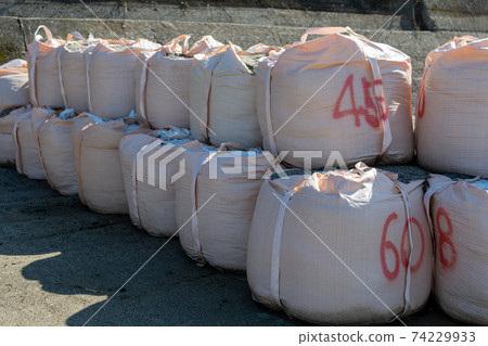 Flexible container bag for sediment-related disasters Flexible container at construction site Flexible container bag for sediment-related disasters Flexible container at construction site 74229933
