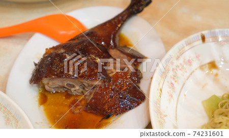 Roasted geese bbq Hong Kong Catonese style 74231601