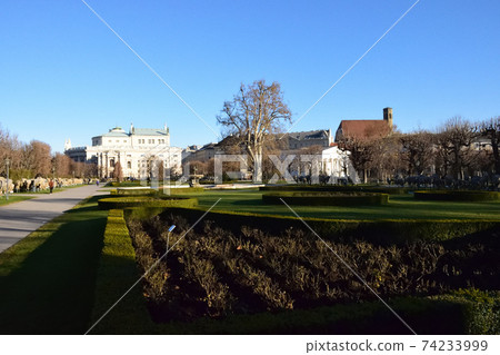 廣闊的康復空間 74233999