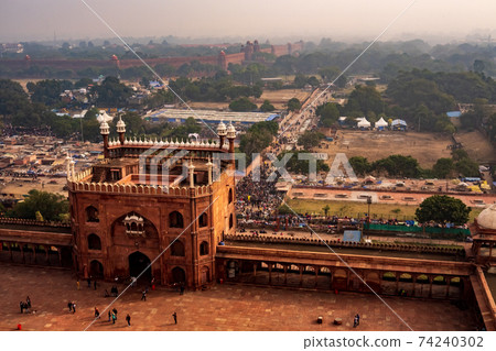 Delhi skyline 74240302