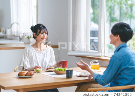 幾個夫婦 74241893