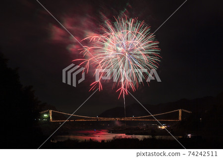 [Gifu Prefecture] Mino City Chunichi Fireworks Festival 74242511