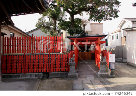 上原神社稻荷神社 74246342