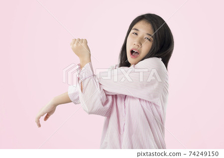 woman yawn and stretch when her wake 74249150