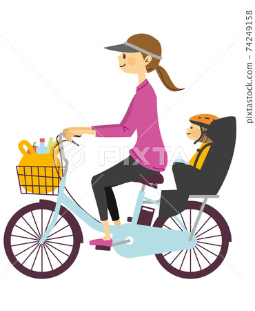 一個女人和孩子一起騎電動自行車購物 一個女人和孩子一起騎電動自行車購物 74249158