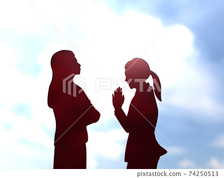 一個女人的剪影上身CG插圖向向生氣並交叉雙臂的女人道歉 74250513