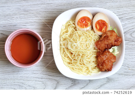 Tsukemen 74252619